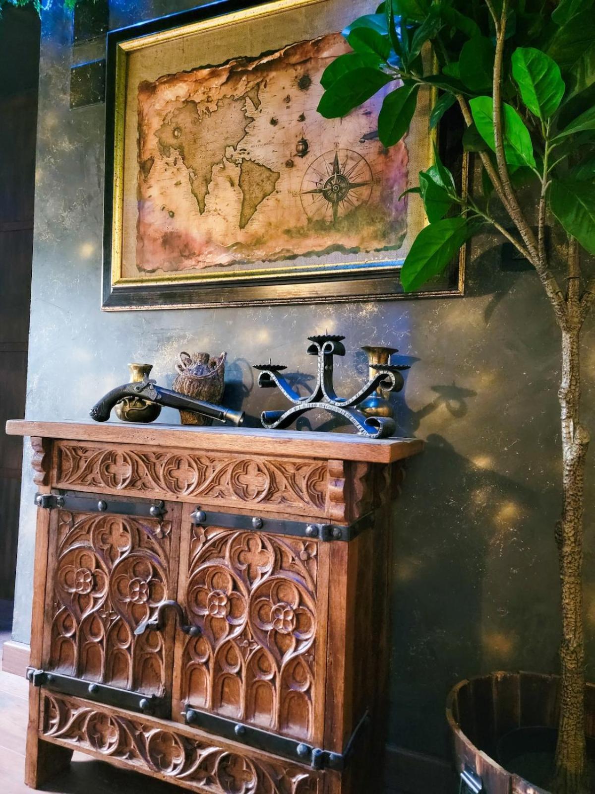 Le Repaire Des Pirates Logement Magique Sainte-Croix-en-Plaine Buitenkant foto